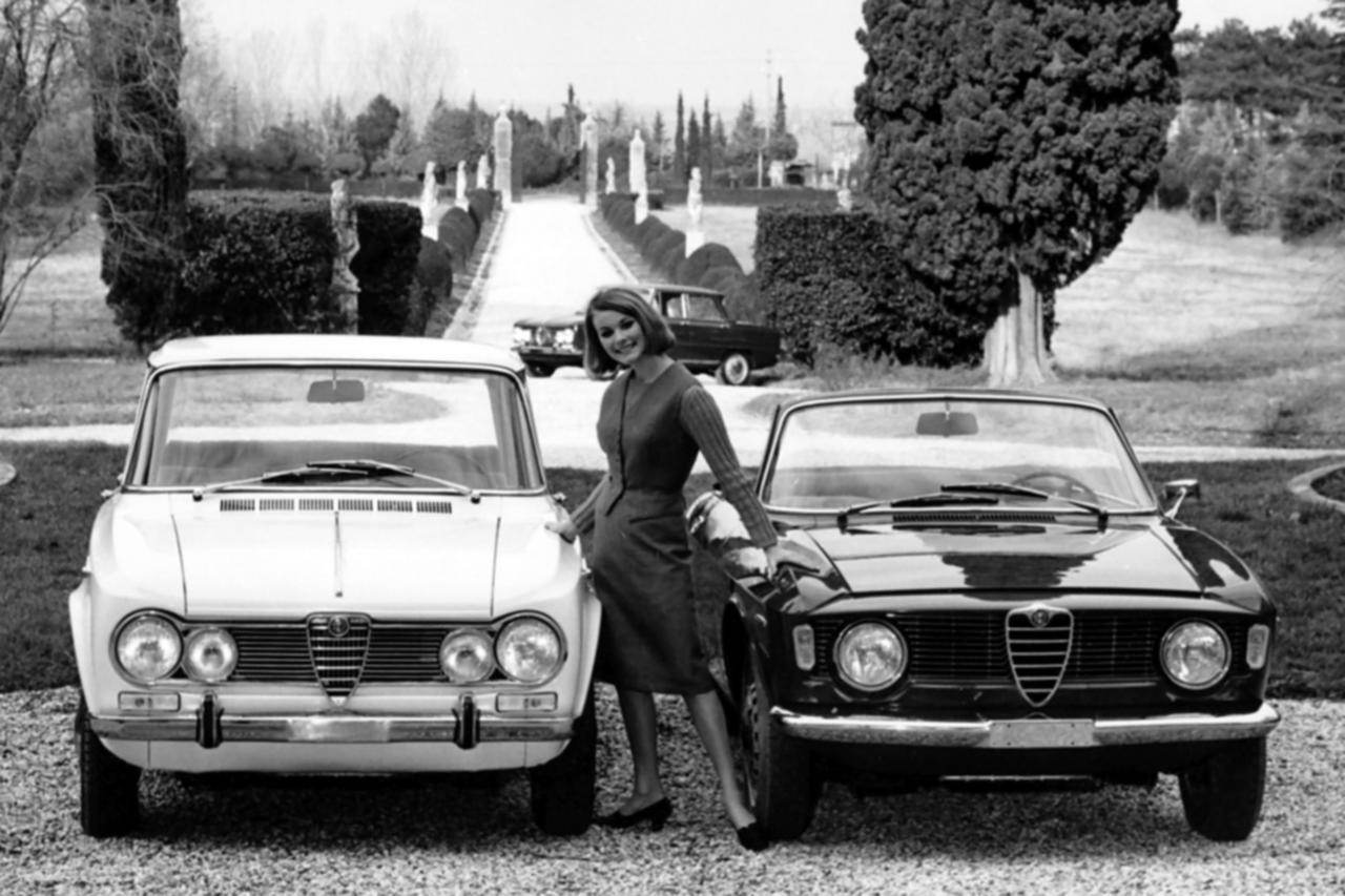 1077380_1_mrvwallpaper_04AlfaRomeoGiuliaLimousineUndGiulia1600GTCabrioTouringQuelleAlfaRomeo.jpg