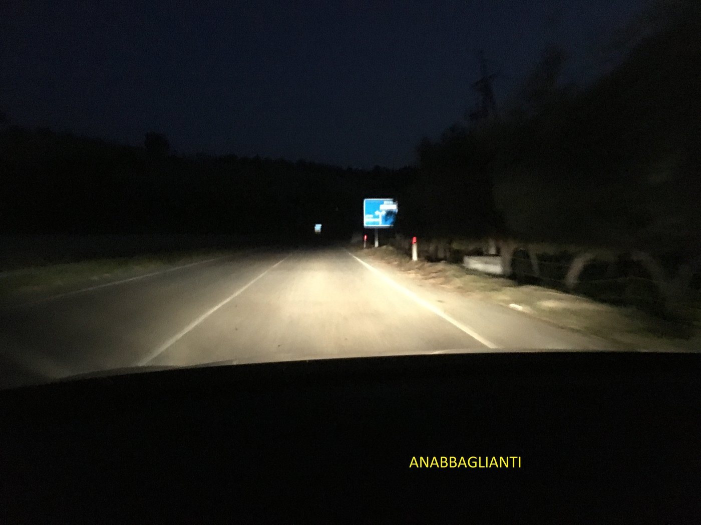 Installazione delle NIGHT BREAKER LED H7 omologate sulla VW Polo 