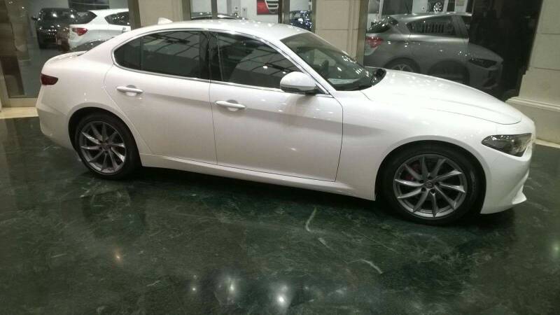 Alfa Romeo Giulia 2 2 Mjet 150cv Super Bianco Alfa