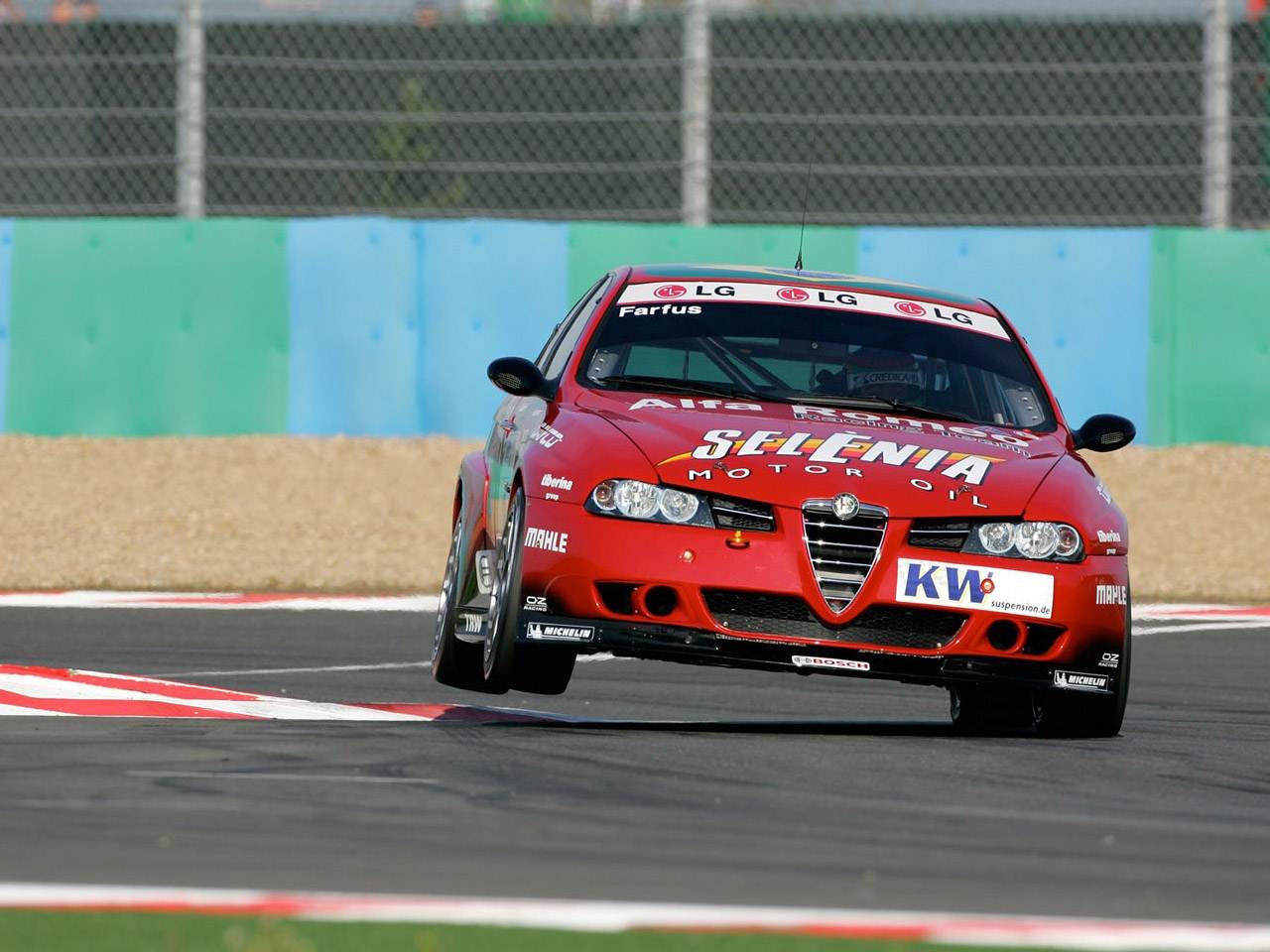 156 Super 2000 (SE107) 2004-07.jpg