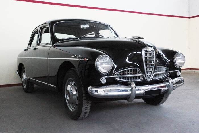 1900 super 1958.jpg