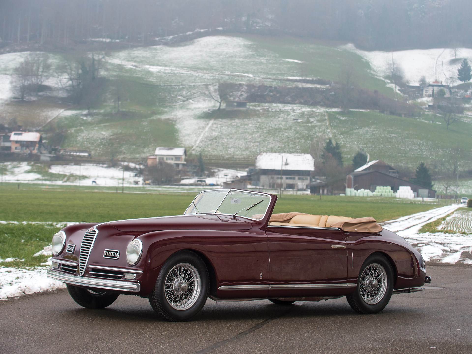 1948 AR 6C 2500 S Cabriolet Pininfarina.jpg