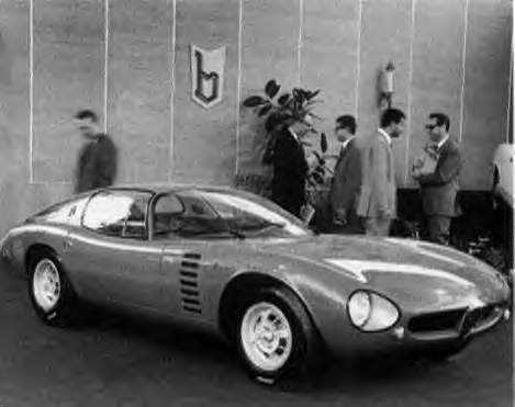1964_Bertone_Alfa-Romeo_Canguro_Turin64.jpg