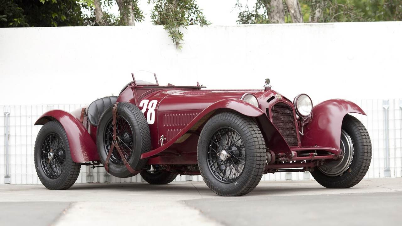 2-alfa-romeo-8c-2300-monza-1933.jpg