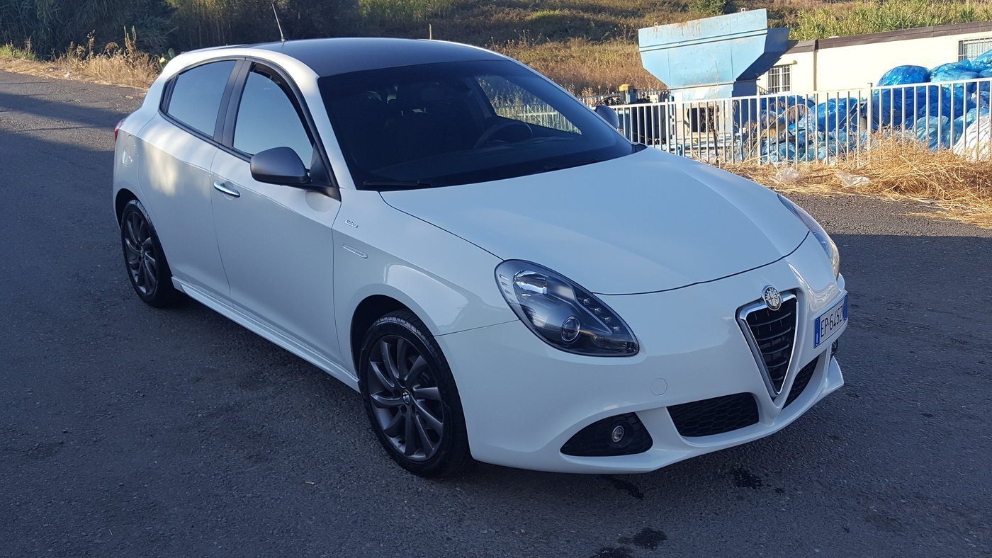 Alfa Romeo Giulietta 1 4 Tb Gpl Veloce Bianco 2013
