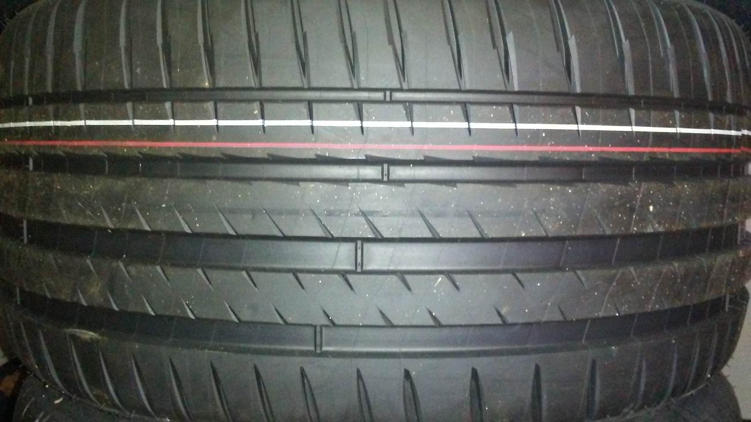 2018 11 23 Michelin Pilot Sport 255_35 R19.jpg