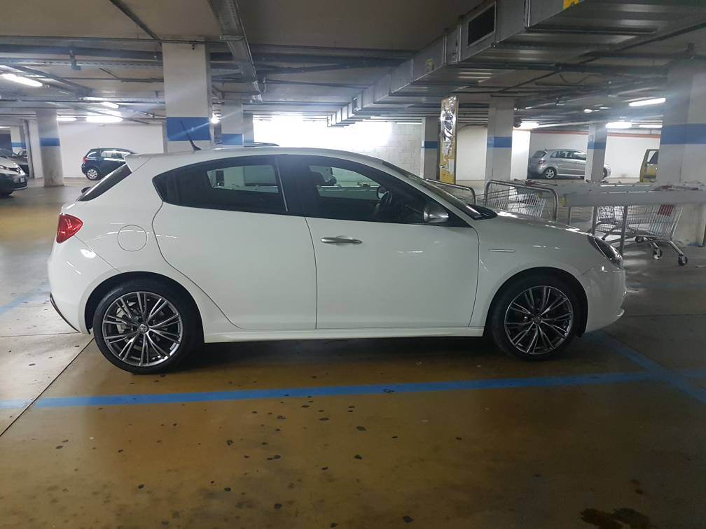 Alfa Romeo Giulietta 1 4 Tb 120cv Gpl Bianco Alfa