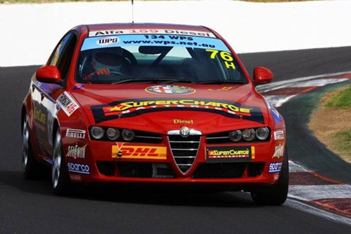 20743_bathurst12hour_alfaromeo159jtd_01_thumb-4b77ab6289852.jpg