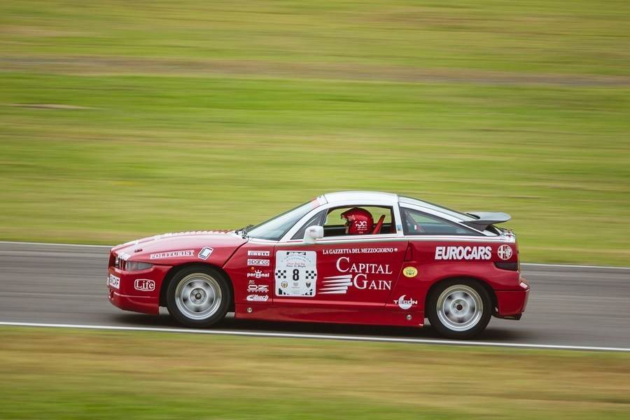 36_Alfa-Romeo-SZ-Trofeo-Vernasca-Silver-Flag.jpg