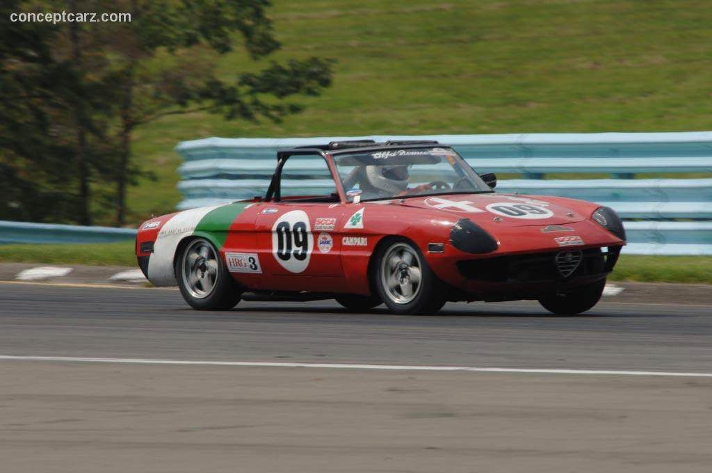 71_Alfa_Roemo_spider_DV-06-WG_a01.jpg