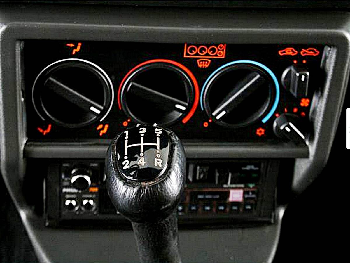 alfa-75-3000-ame-88-clima.jpg