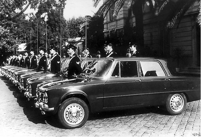 Alfa-rome-giulia-polizia.jpg
