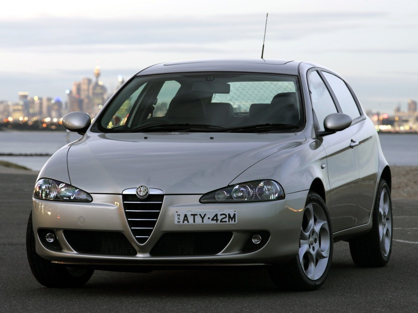 ALFA-ROMEO-147--5-Doors--1453_46.jpg