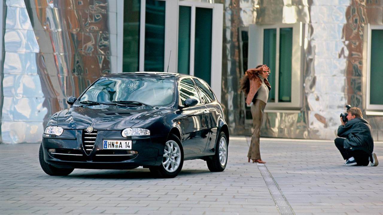 alfa-romeo-147-le-foto-storiche.jpg