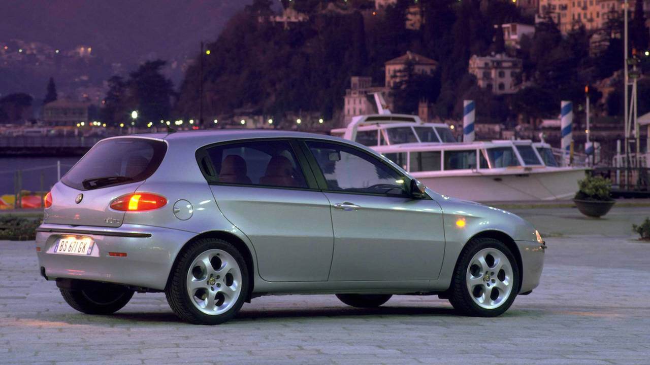 alfa-romeo-147-le-foto-storiche0.jpg