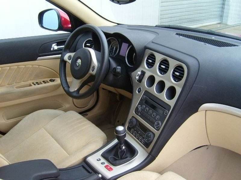 ALFA-ROMEO-159-1-9-JTDM-16V.jpg
