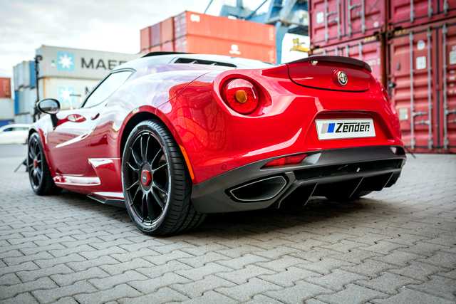 Alfa-Romeo-4C-by-Zender-elaborazione.jpg