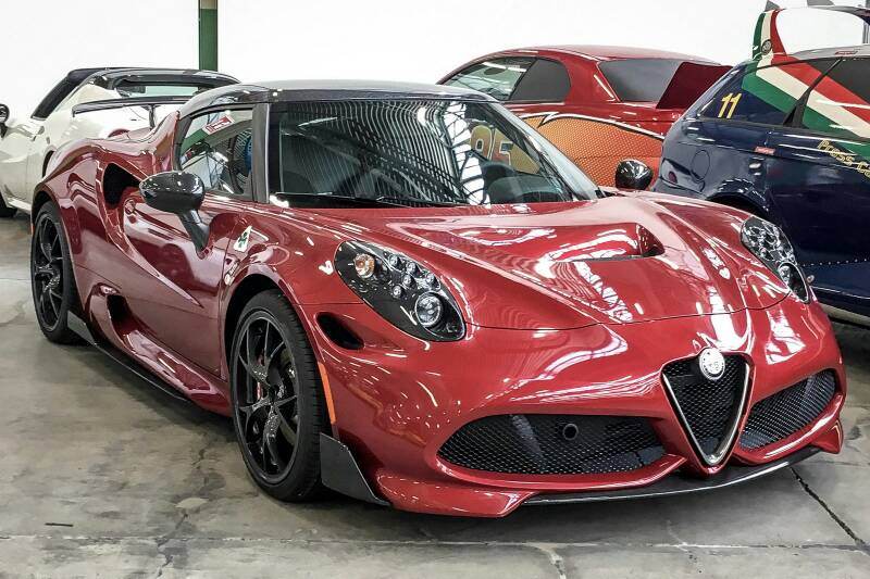 alfa-romeo-4c-quadrifoglio_5.jpeg