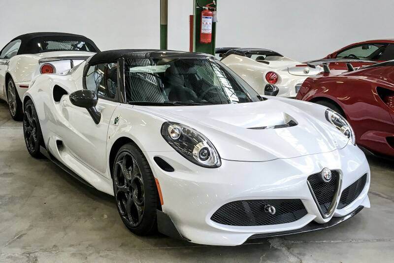 alfa-romeo-4c-quadrifoglio_7.jpeg