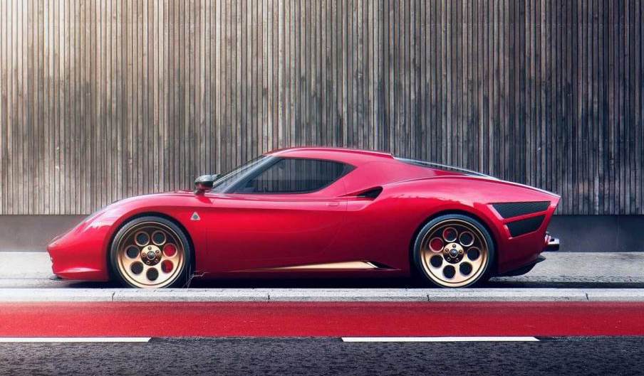 Alfa-Romeo-4C-retro-render-4.jpg