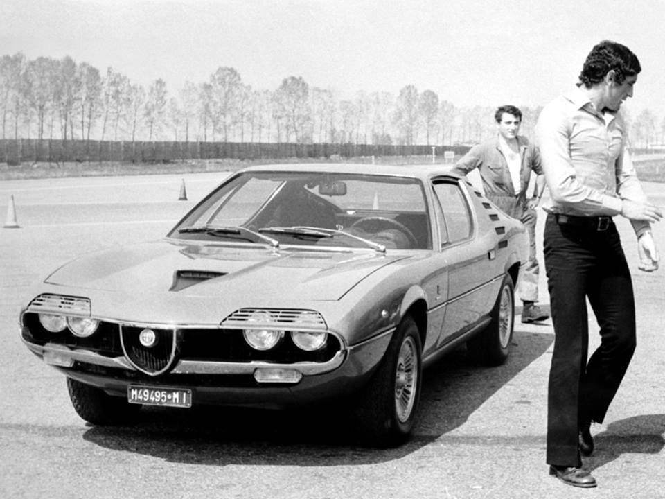 Alfa-Romeo-e-Gigi-Riva-4.jpg