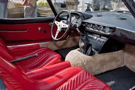 Alfa-Romeo-Giulia-1600-Sport-Pininfarina-Coupe interni.jpg