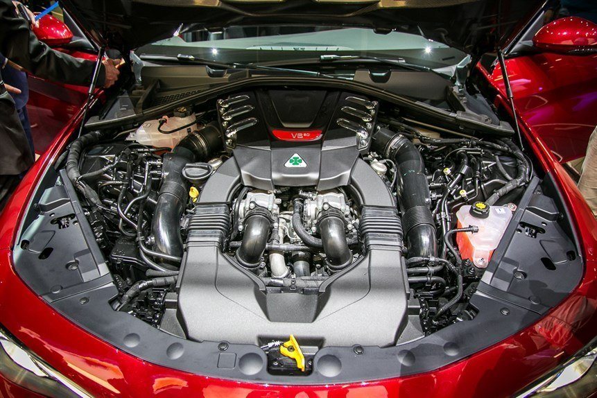 alfa-romeo-giulia-iaa-2015-15.jpg
