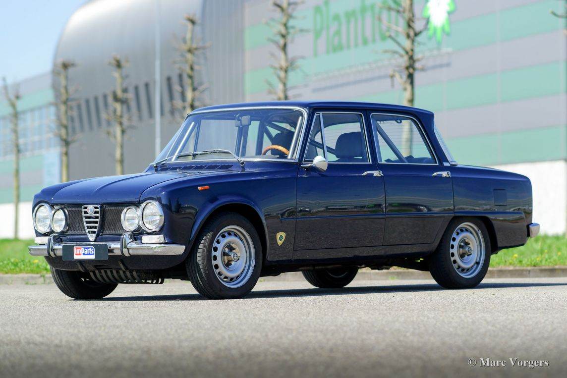 alfa-romeo-giulia-super.jpg