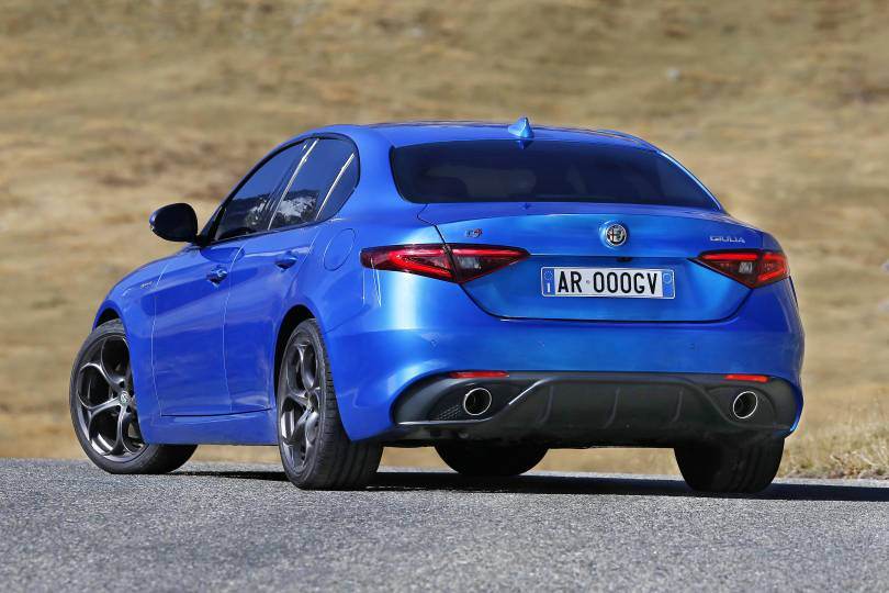 alfa-romeo-giulia-veloce-awd-test-2018-p2-vonnis.jpeg