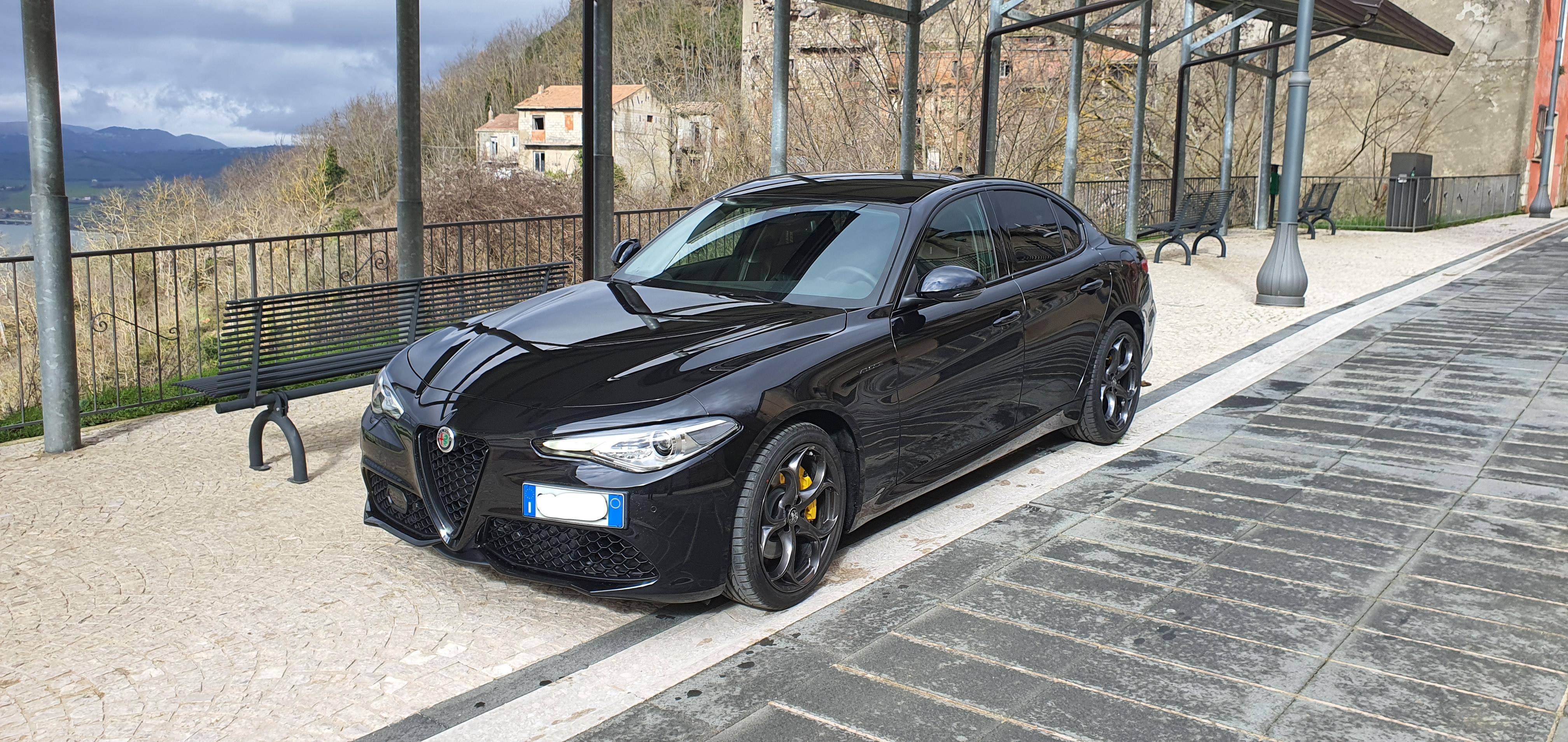 Alfa Romeo Giulia Veloce Q4 210 cv MY2020 2.jpg