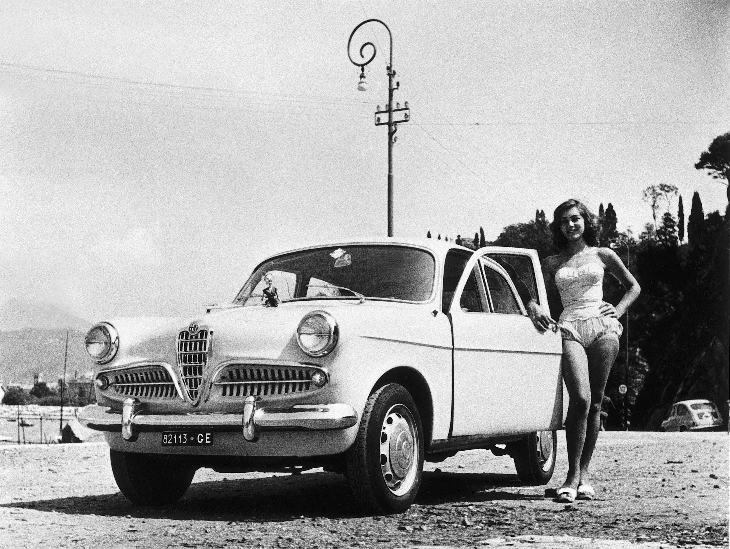 alfa-romeo-giulietta-berlina_1955.jpg