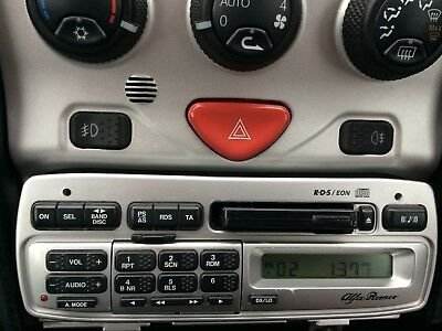 Alfa-Romeo-GTV-Spider-Silver-Clarion-PU-9907A-Stereo.jpeg