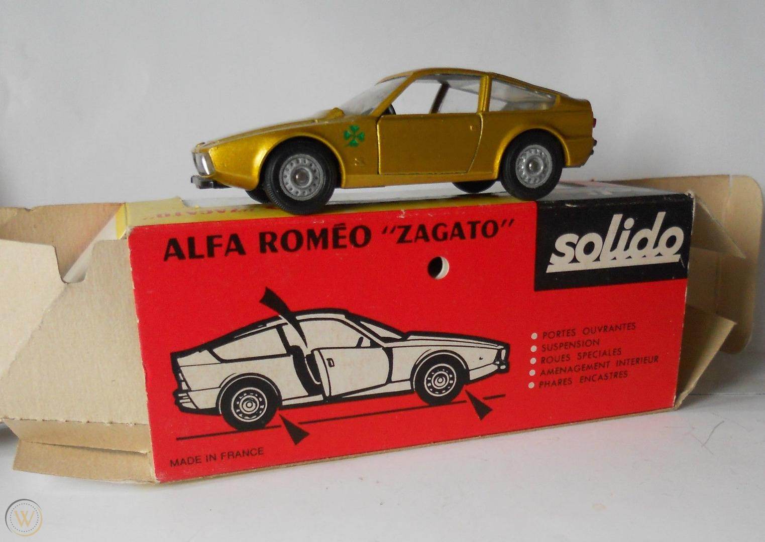 alfa-romeo-junior-zagato-gold-solido_360_85e3850fc18e63ba858916c12b9261c7.jpg