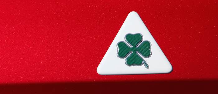 Alfa-Romeo-Quadrifoglio-Verde-Badge.jpg