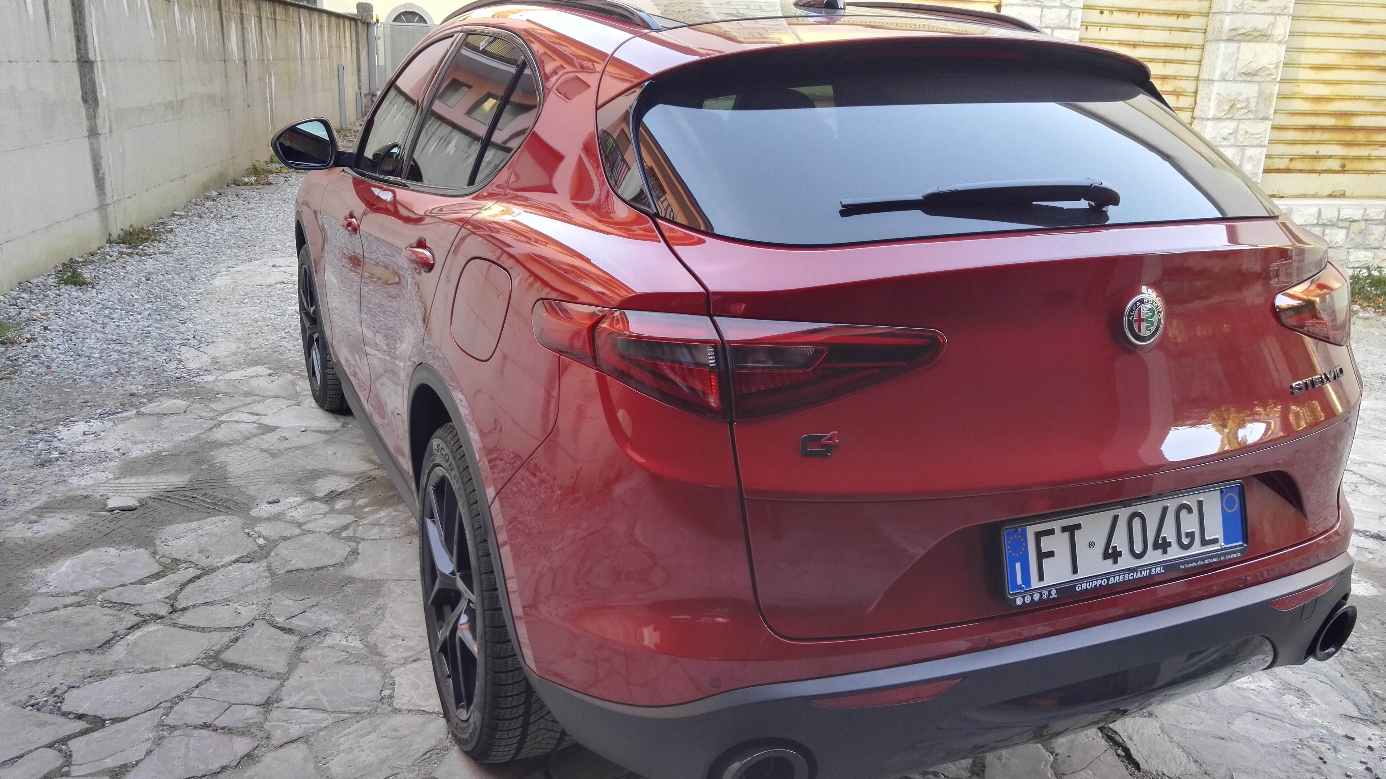 Alfa Romeo Stelvio 2 0 Tb 280cv At8 Q4 B Tech