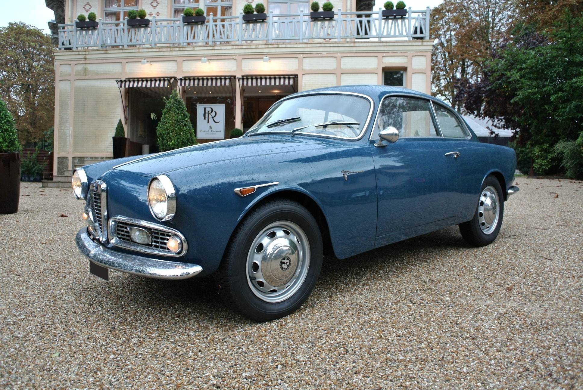 alfa_guilietta_sprint_veloce_1.jpg