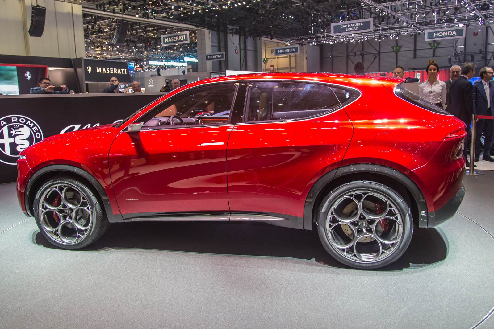 alfa_romeo-tonale-ginevra-2019-9.jpg