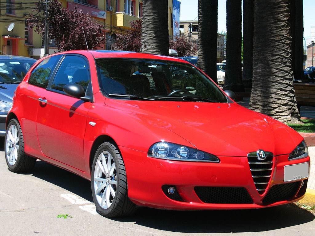 Alfa_Romeo_147_Ti_2007.jpg