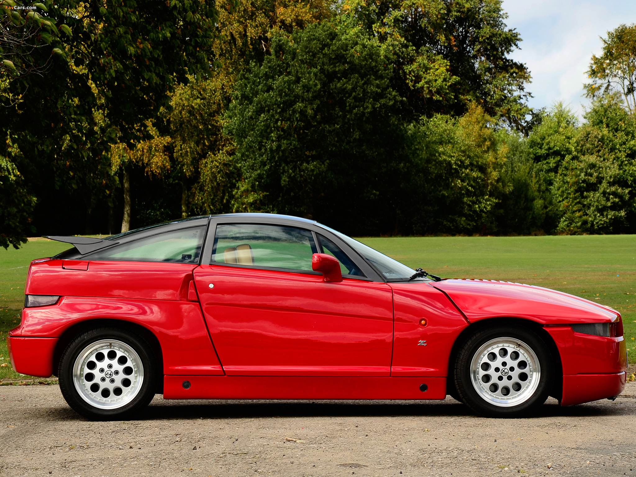 alfa_romeo_s-z-_r-z-_1989_photos_1-1.jpg