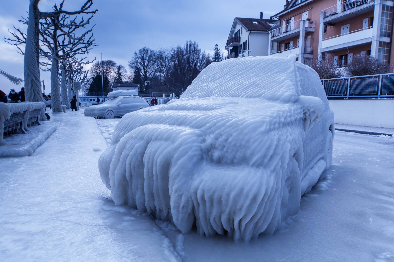 auto congelata.jpg
