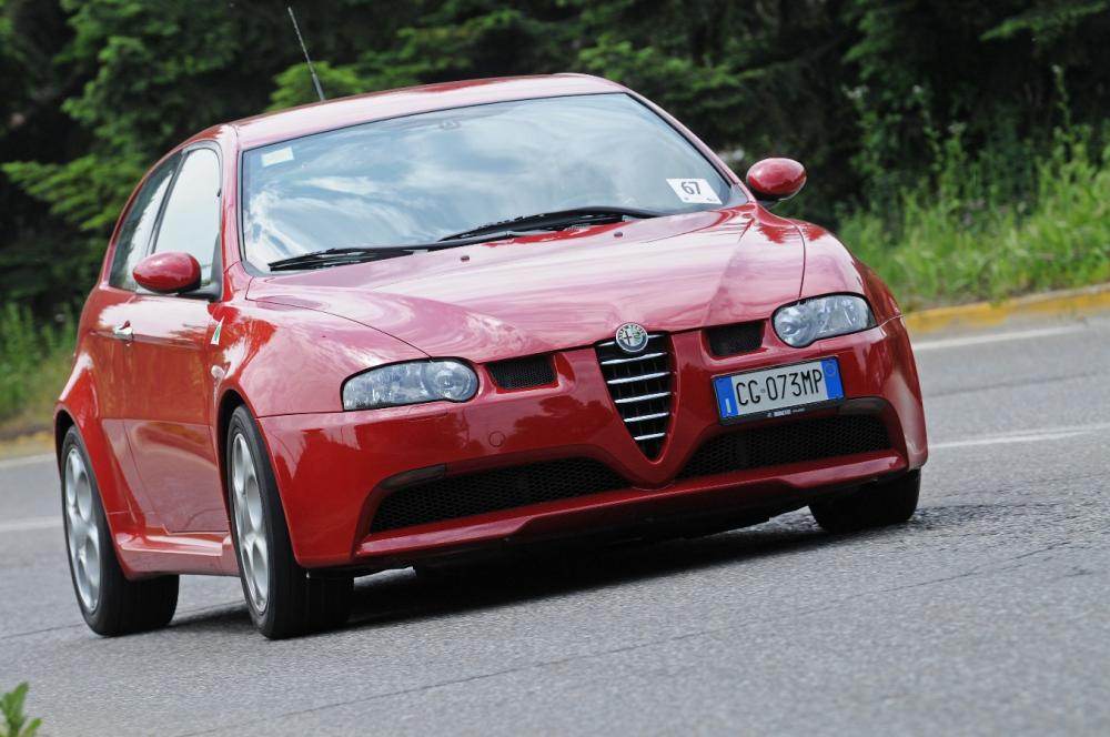 B_alfa-romeo-la-147-gta_1.jpg