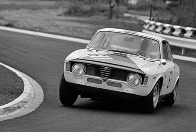 B_quanto-vale-oggi-un-alfa-romeo-gta_1.jpg