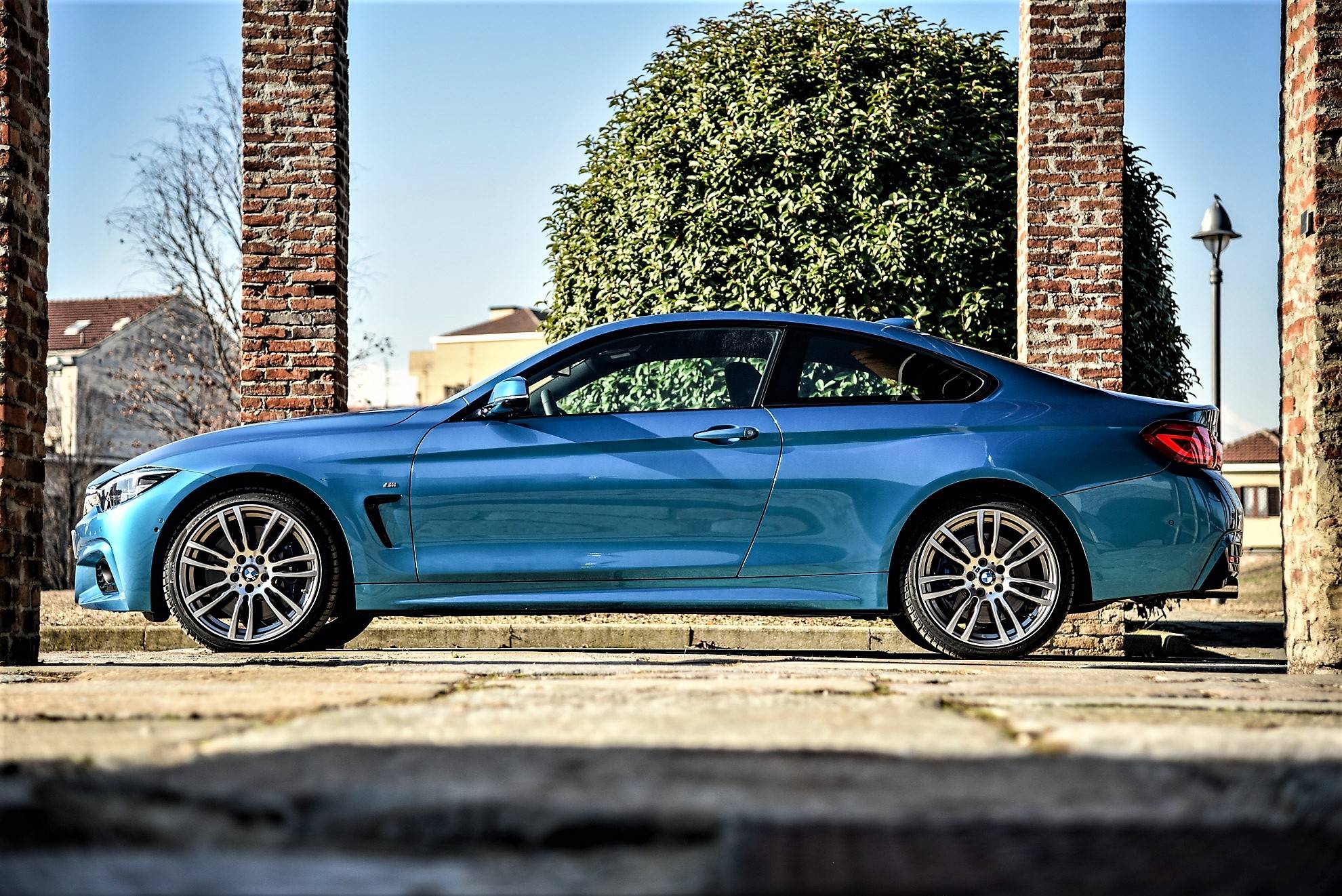 BMW_440i_03.jpg