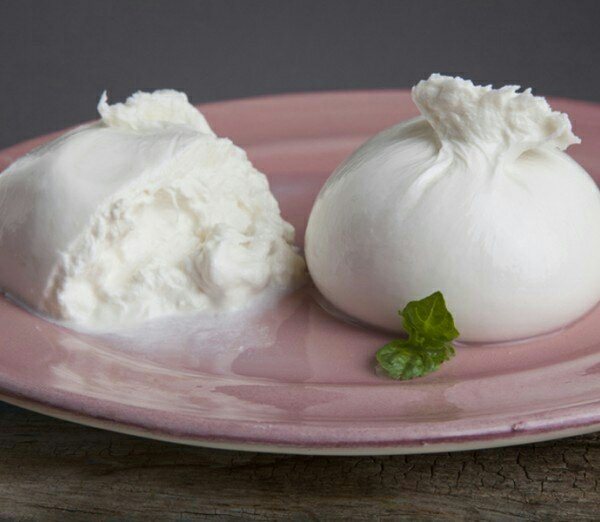 burrata-di-andria.jpg