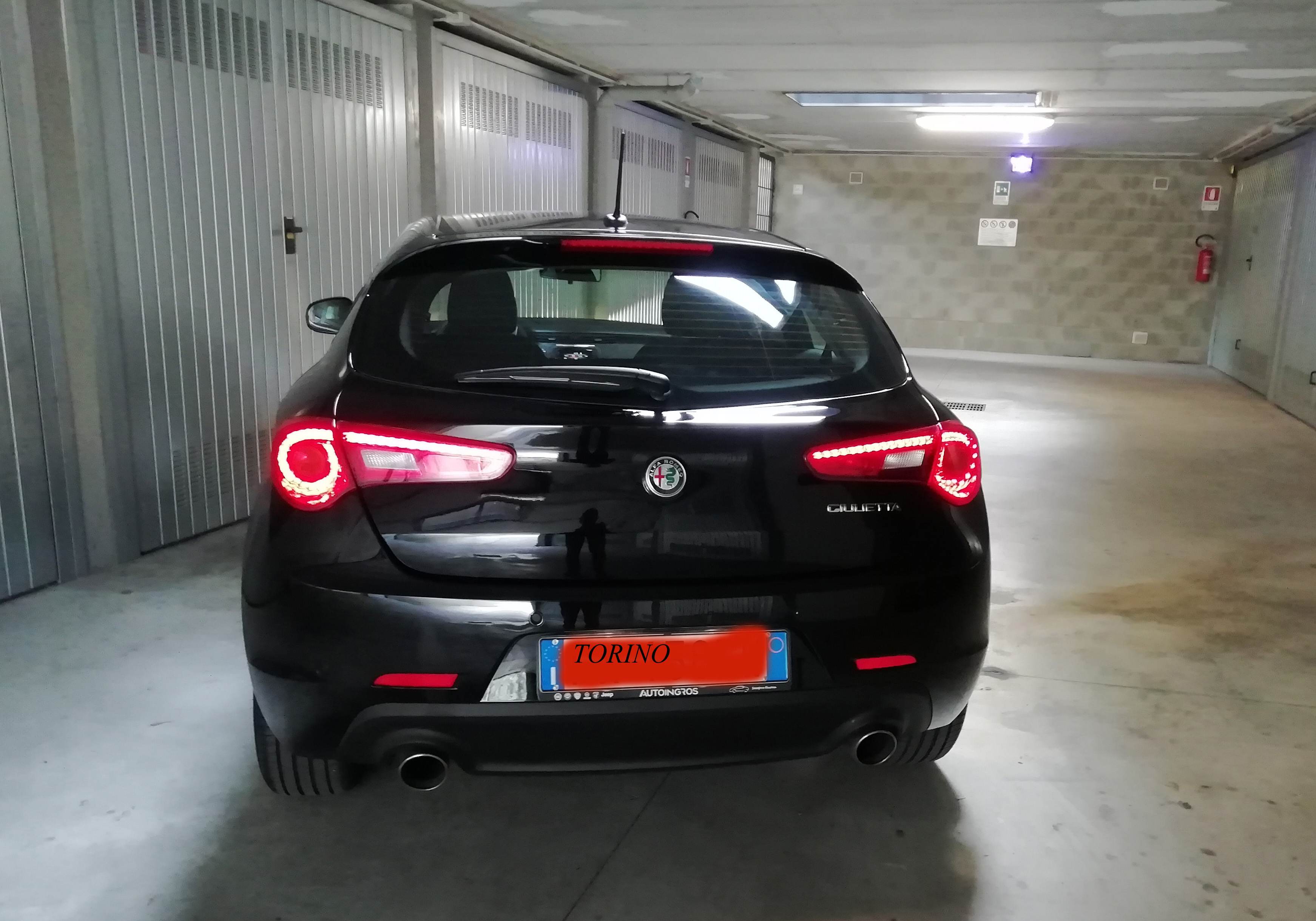 doppio scarico copia.jpg