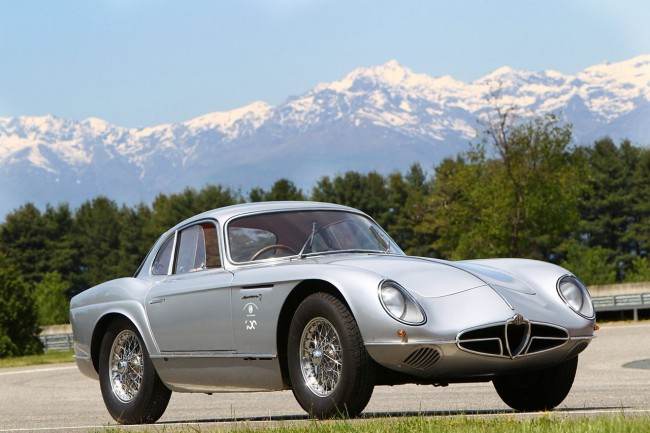 epoca-l-alfa-romeo-2000-sportiva_3.jpg