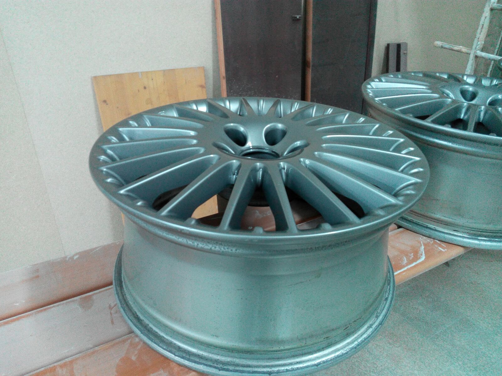 f135e5a8-0bbd-40b1-bf6a-a4135576cc19.jpg