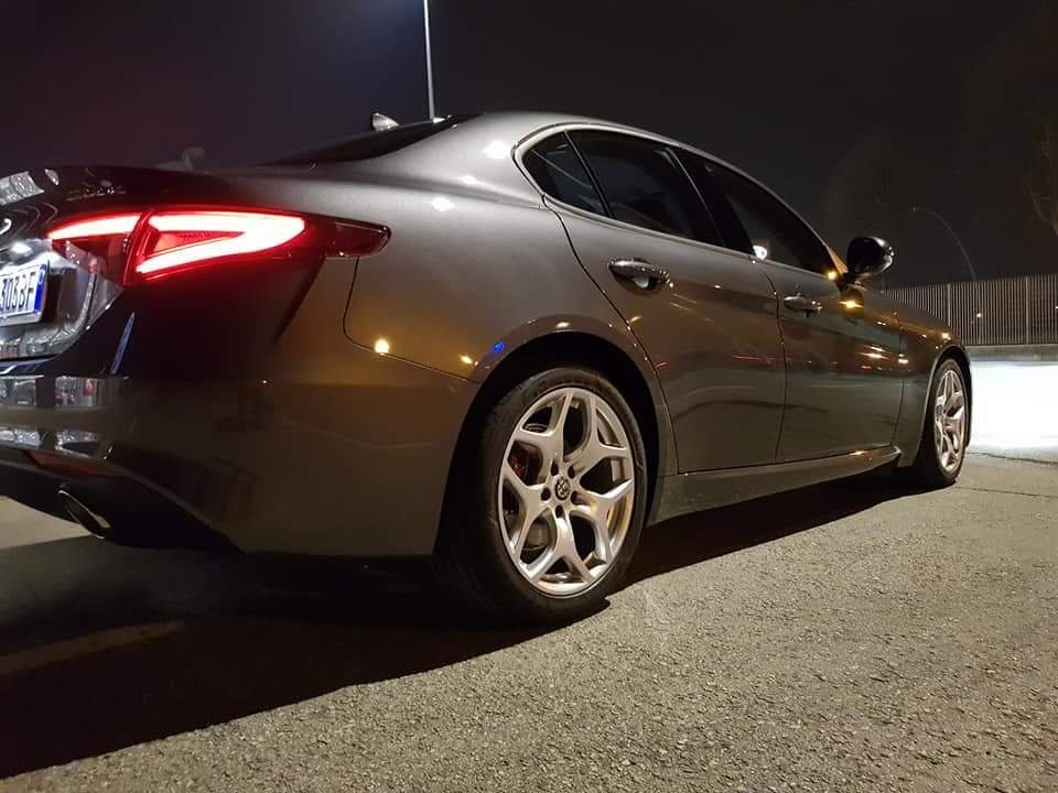 Alfa Romeo Giulia 2 0 Tb 200cv At8 Q2 Super