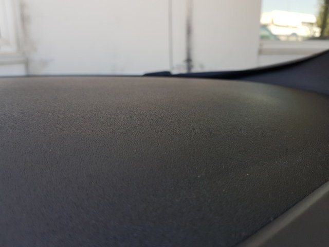 Foto plancia rigonfiamento airbag Targa EF998TH.jpg