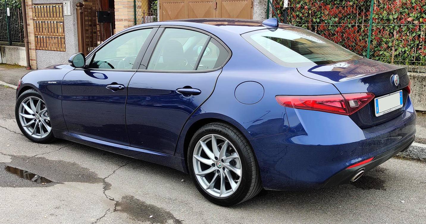 giulia estivo2 small.jpg